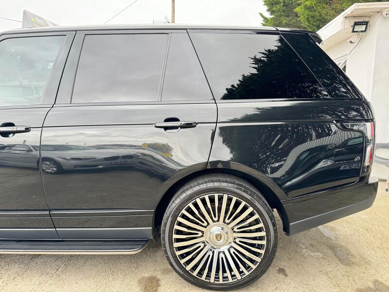 LAND ROVER RANGE ROVER
