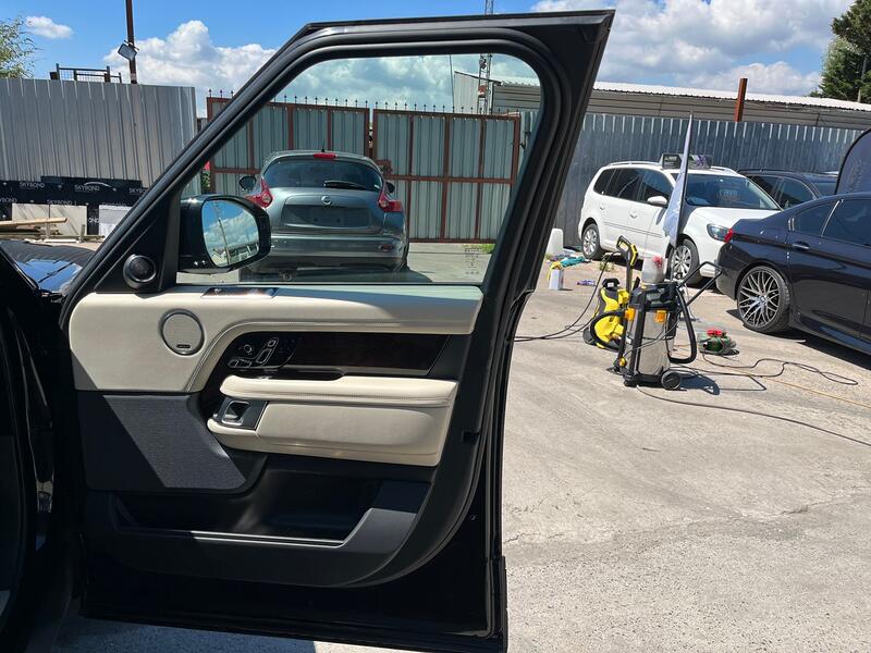 LAND ROVER RANGE ROVER