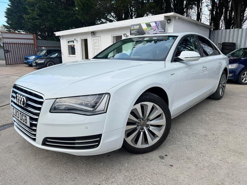 AUDI A8