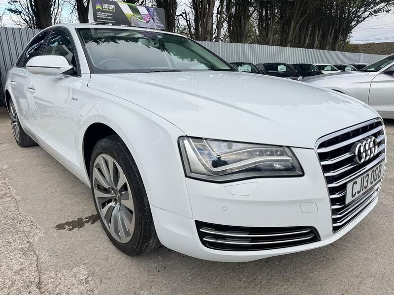 AUDI A8