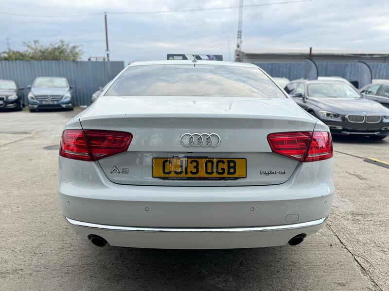 AUDI A8