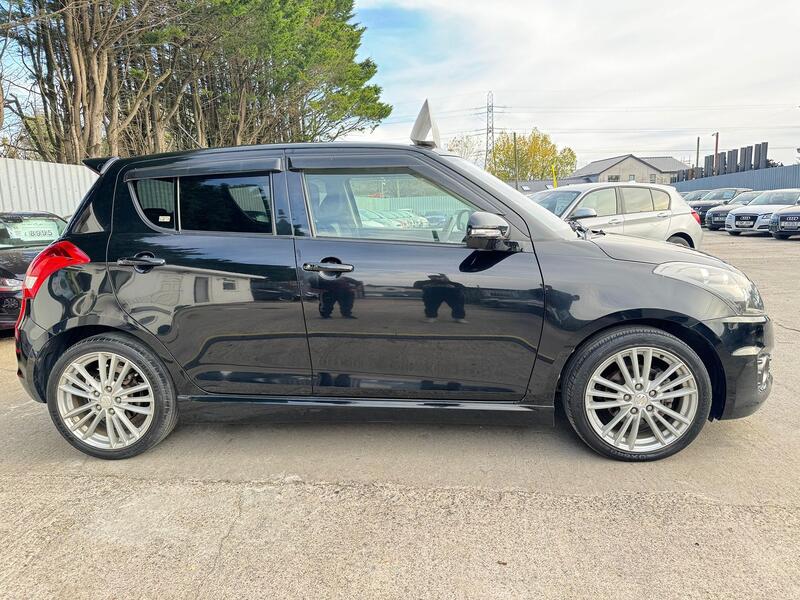 SUZUKI SWIFT