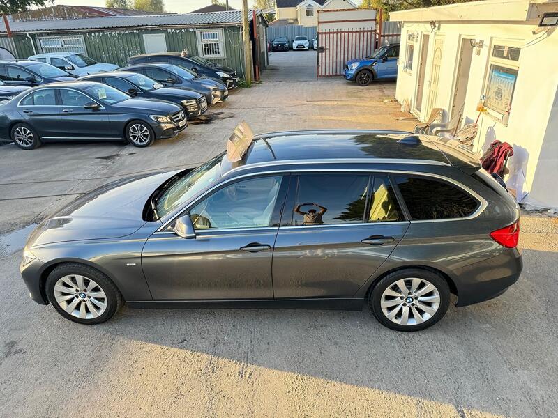 BMW 3 SERIES