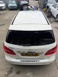 MERCEDES-BENZ B CLASS