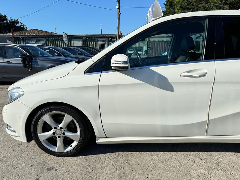 MERCEDES-BENZ B CLASS