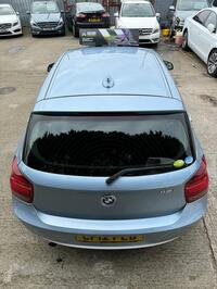 BMW 1 SERIES