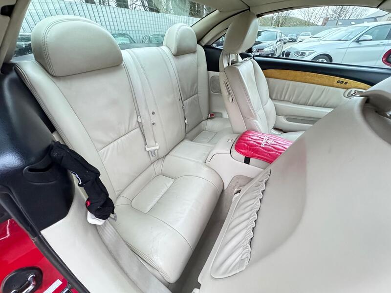 LEXUS SC 430
