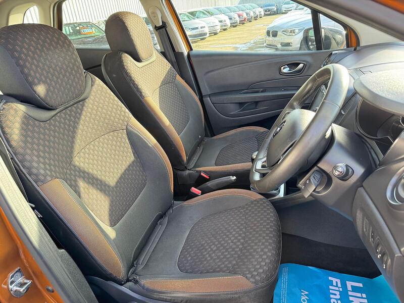 RENAULT CAPTUR