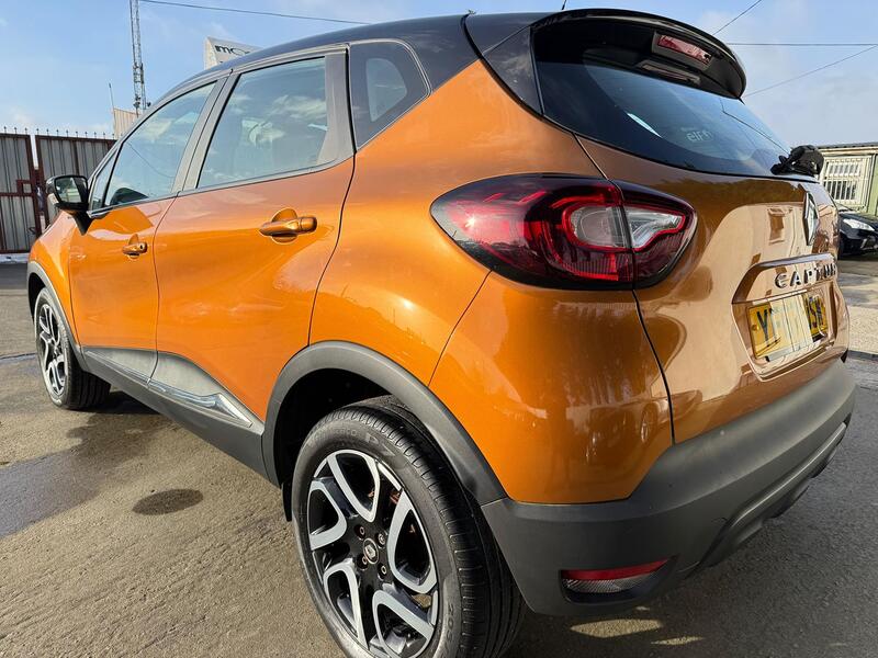 RENAULT CAPTUR