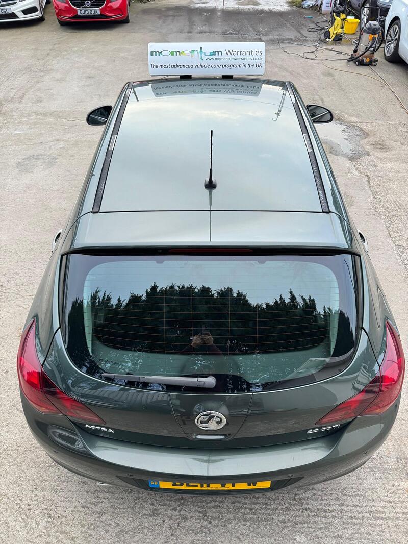 VAUXHALL ASTRA