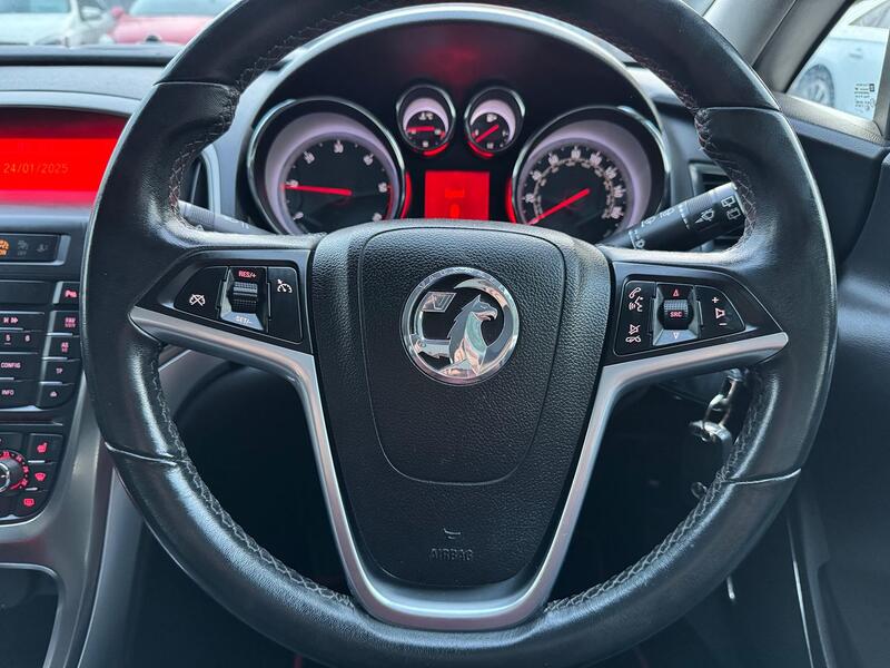 VAUXHALL ASTRA