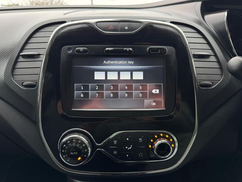 RENAULT CAPTUR