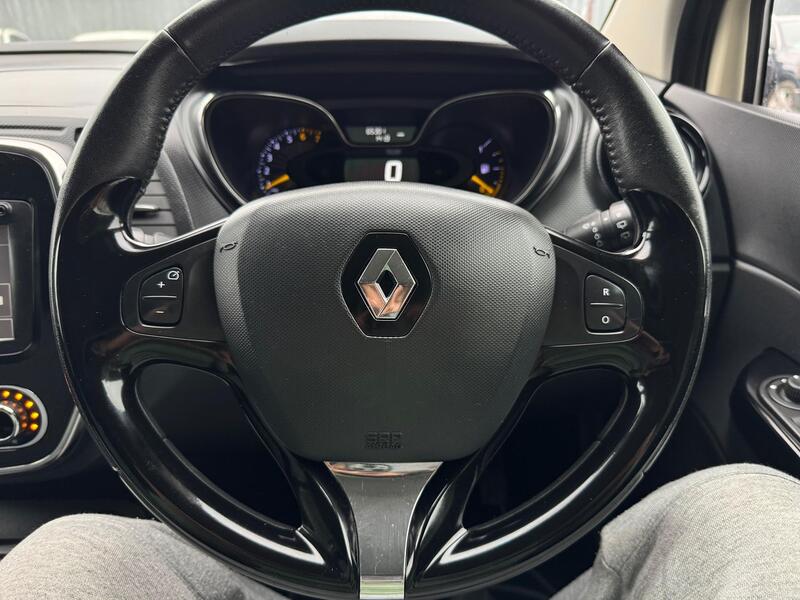 RENAULT CAPTUR