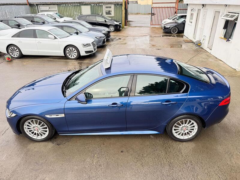JAGUAR XE