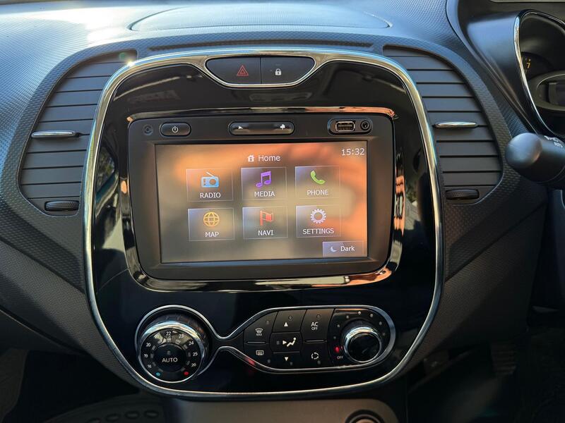 RENAULT CAPTUR