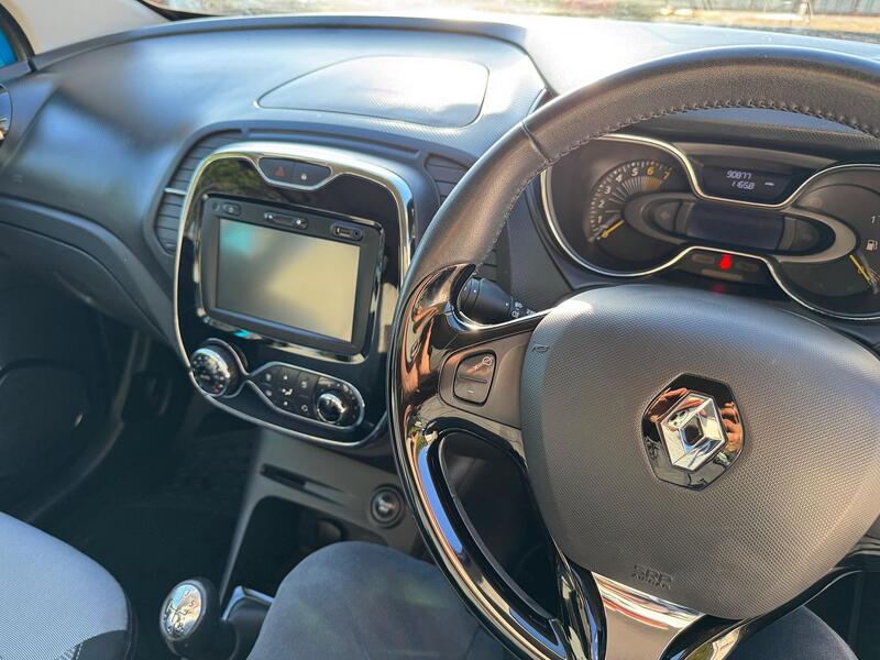 RENAULT CAPTUR