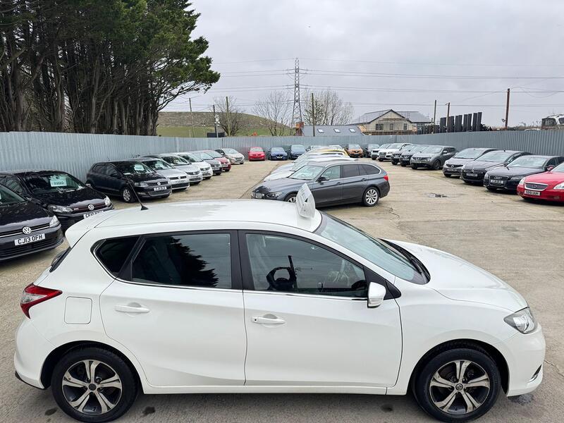 NISSAN PULSAR