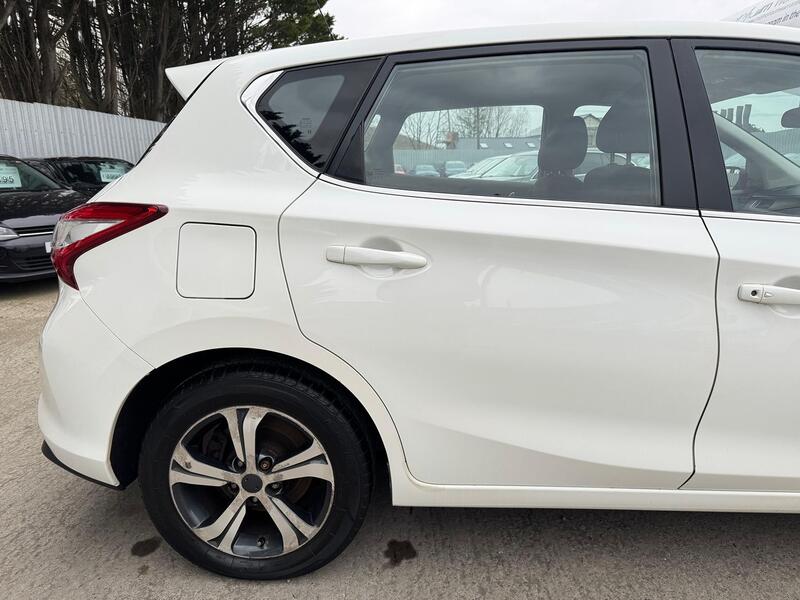 NISSAN PULSAR