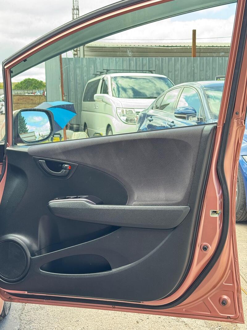 HONDA FIT