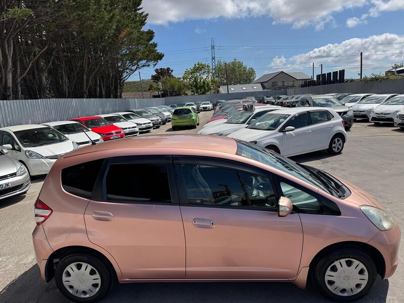 HONDA FIT