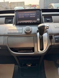 HONDA STEPWAGON