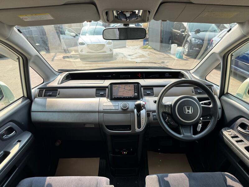 HONDA STEPWAGON