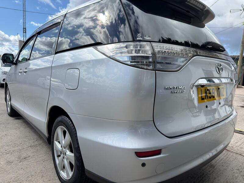 TOYOTA ESTIMA