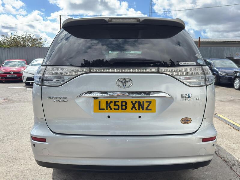 TOYOTA ESTIMA
