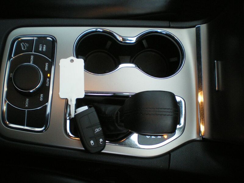 JEEP CHEROKEE