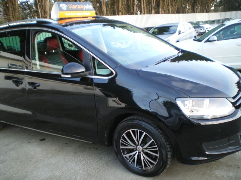 VOLKSWAGEN SHARAN