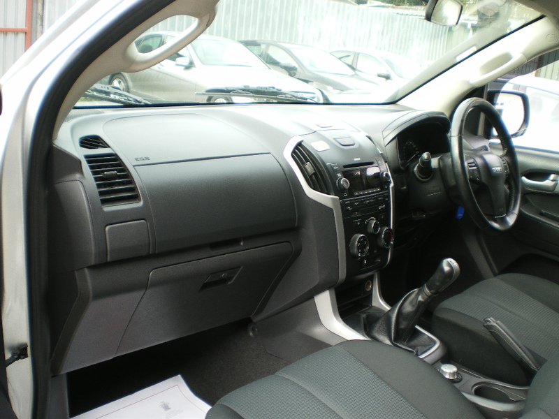 ISUZU D-MAX
