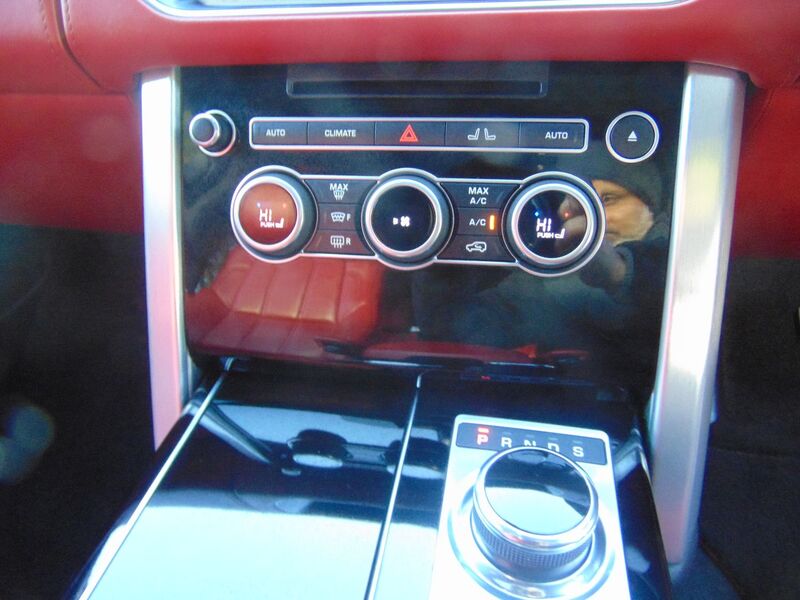 LAND ROVER RANGE ROVER