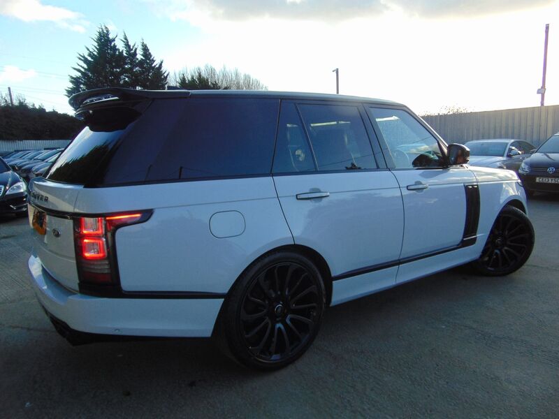 LAND ROVER RANGE ROVER