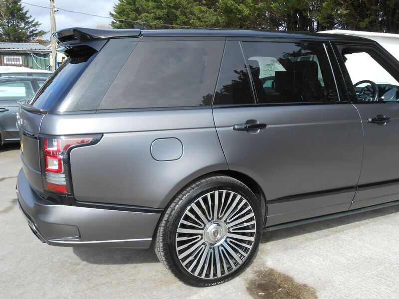 LAND ROVER RANGE ROVER