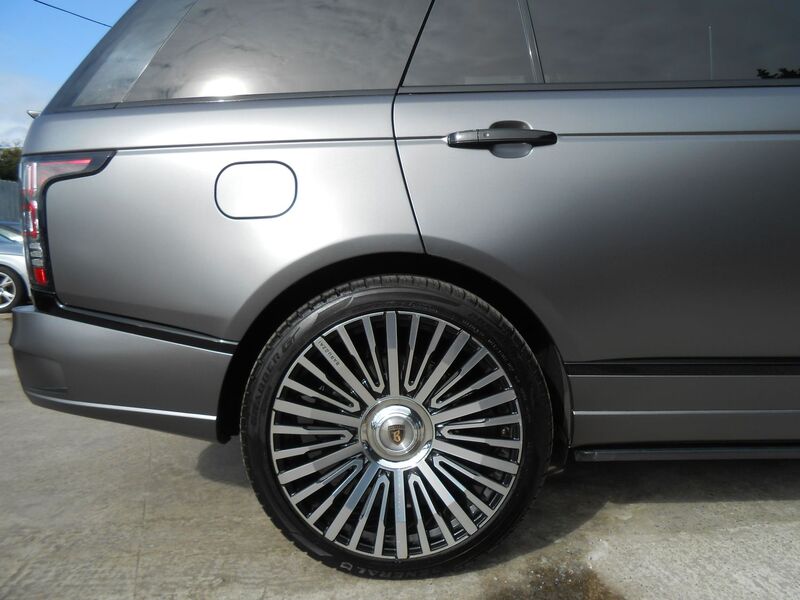 LAND ROVER RANGE ROVER