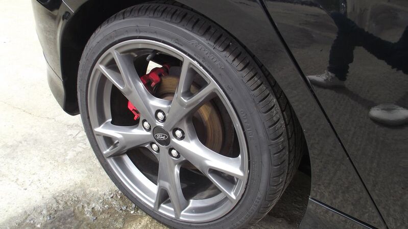 FORD FOCUS