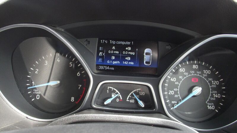 FORD FOCUS